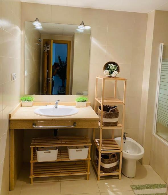 Apartamento En Vera Playa Laguna Beach المظهر الخارجي الصورة